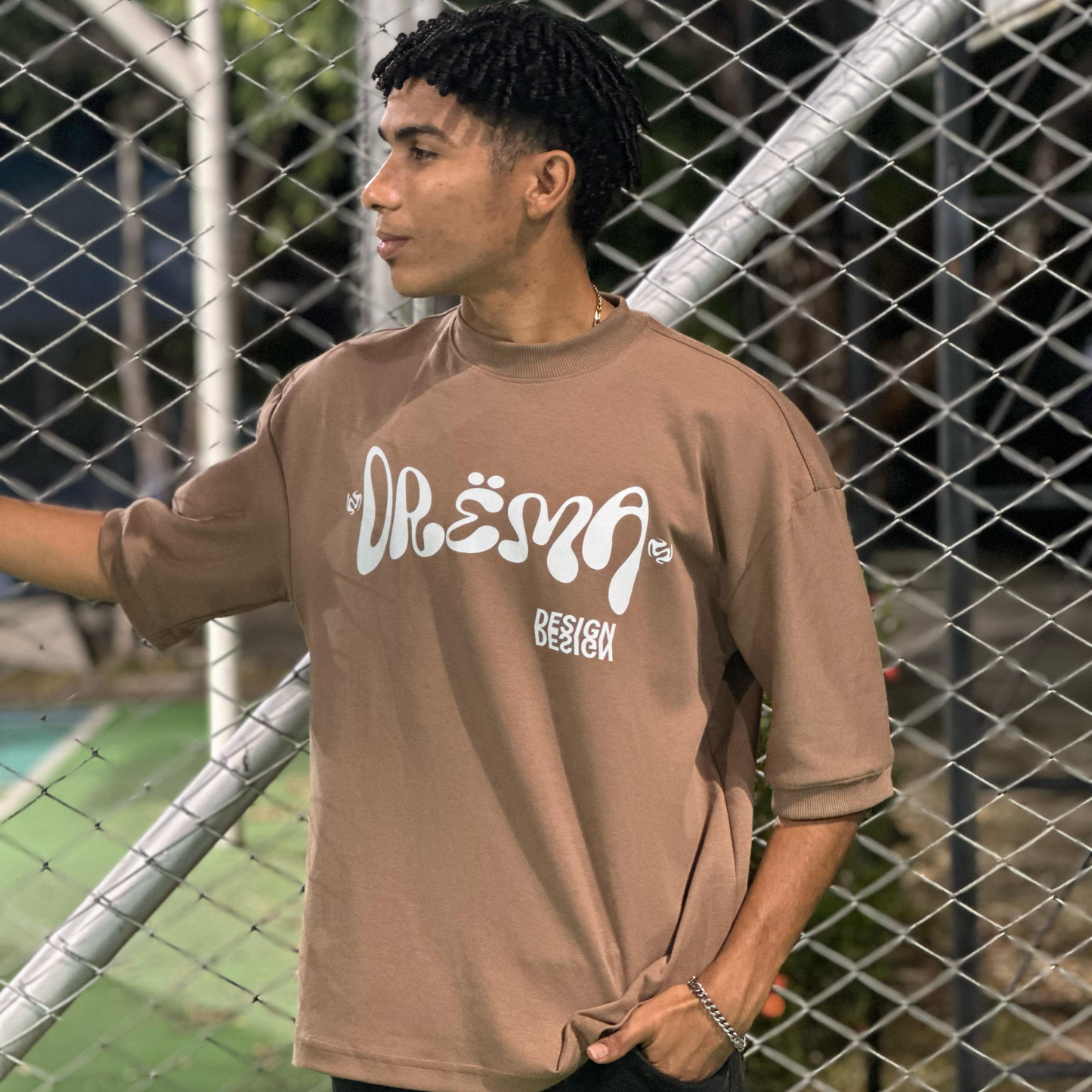 Drëma Oversized T-Shirt - Brown